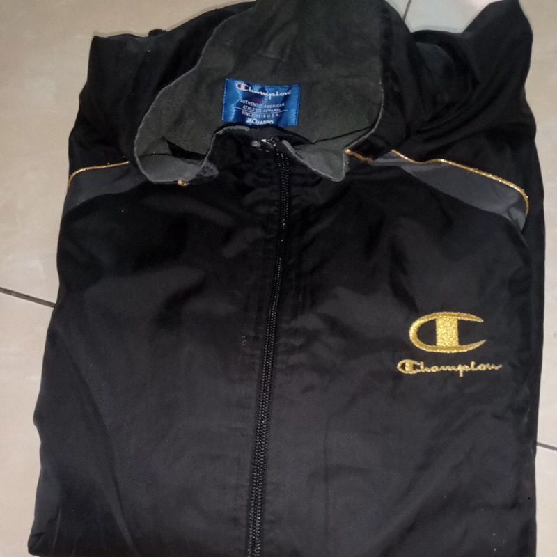 Champion & Pepsi (pakaian second)