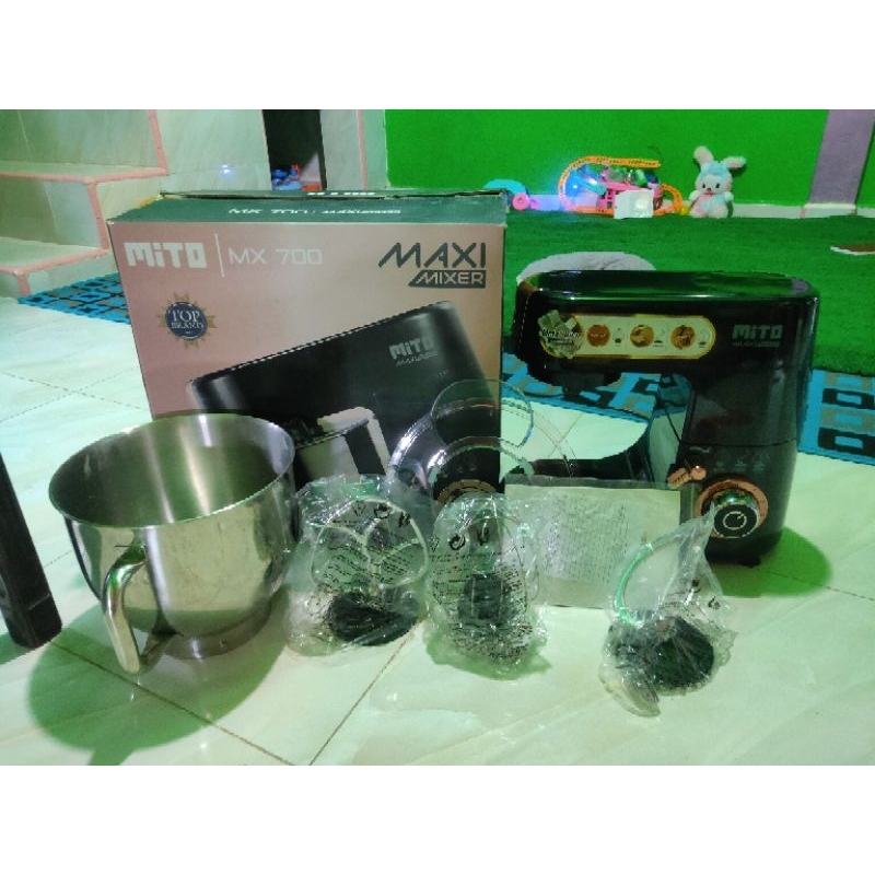 Mixer MITO MX-700 SECOND