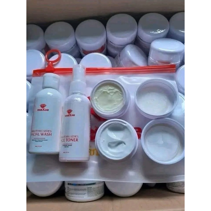 maxie glow premium di jamin asli