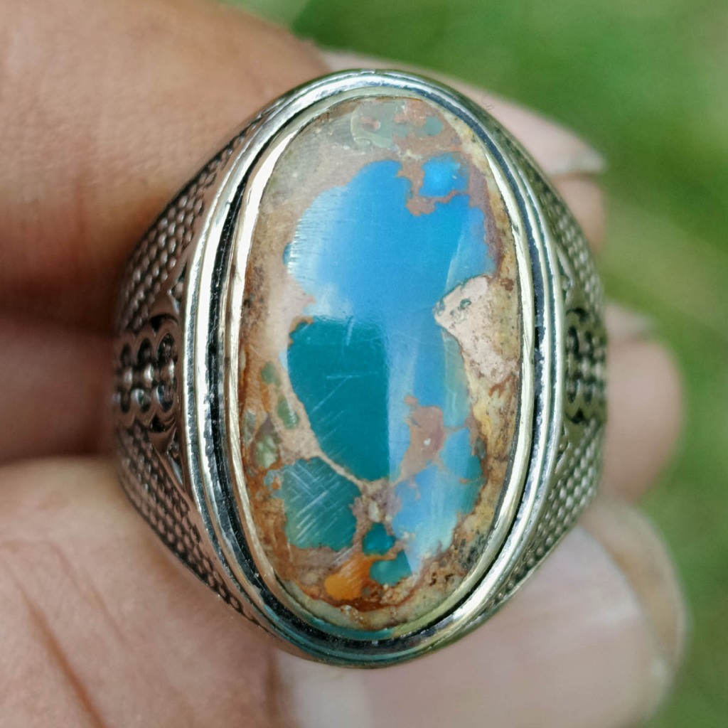 Batu Natural Pirus Persia Biru Toska Tua Solid Bersih Dikelilingi Urat Emas Kontras Rapi Dim-20 Kere