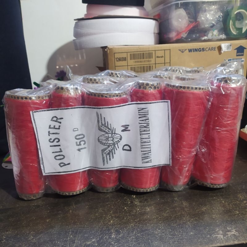 [PROMO]Benang Obras Polyester Warna Merah Isi 6