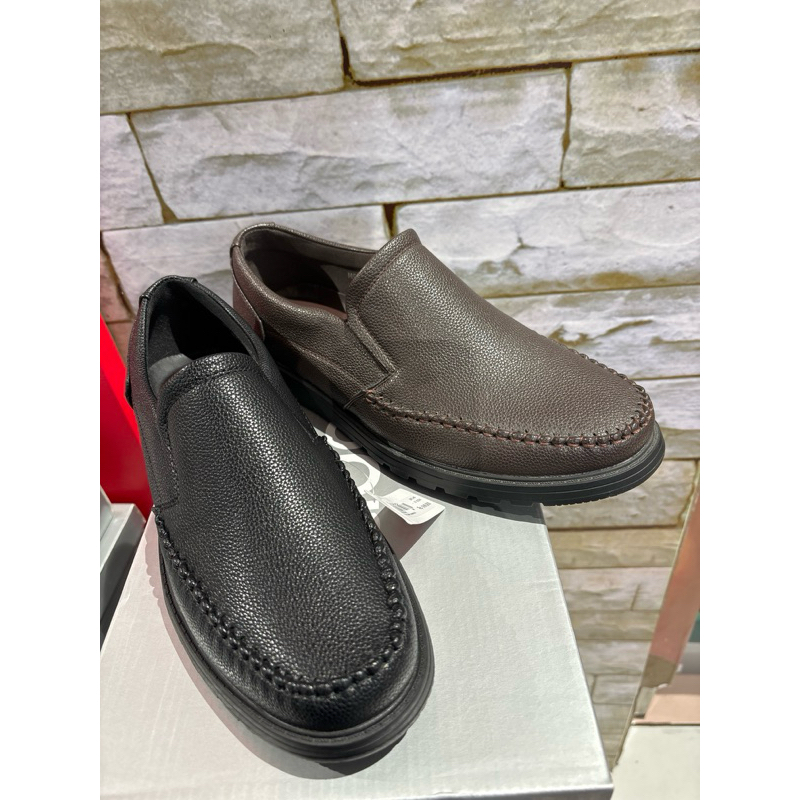 Fladeo sepatu casual pria MSC 230-1AH