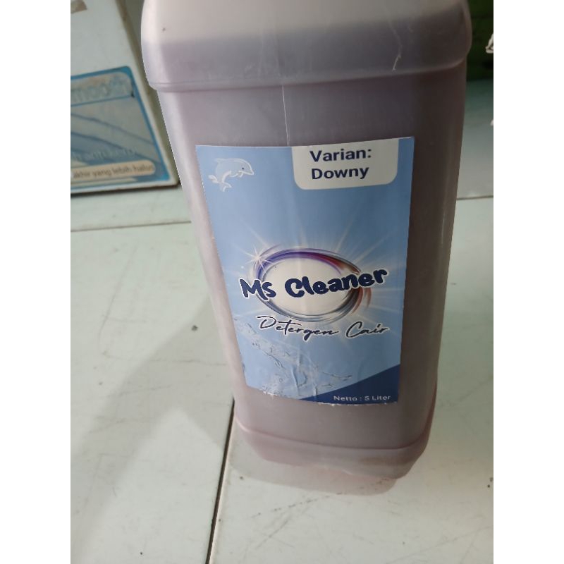Detergent Cair 5liter Downy