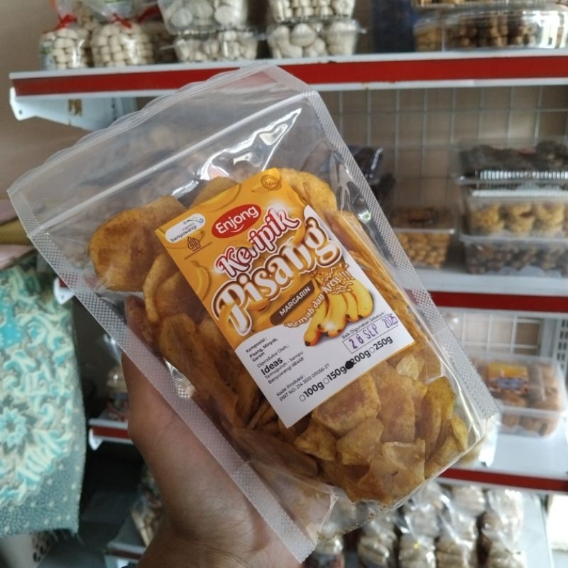 

Keripik Pisang Margarin Enjong Khas Banyuwangi 200gr – Camilan Renyah Gurih Manis dengan Aroma Margarin yang Lezat, Oleh-Oleh Tradisional Pilihan
