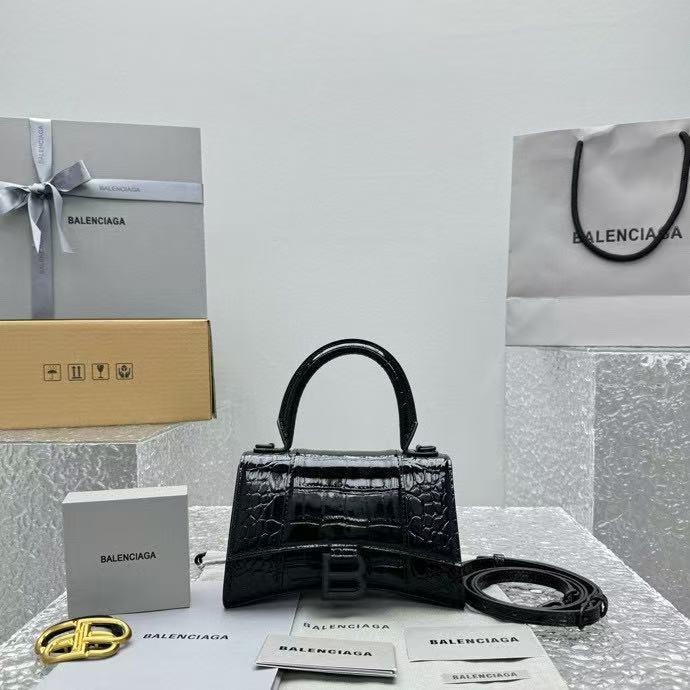 Balenciaga hourglass single shoulder handbag, small crocodile black 92940