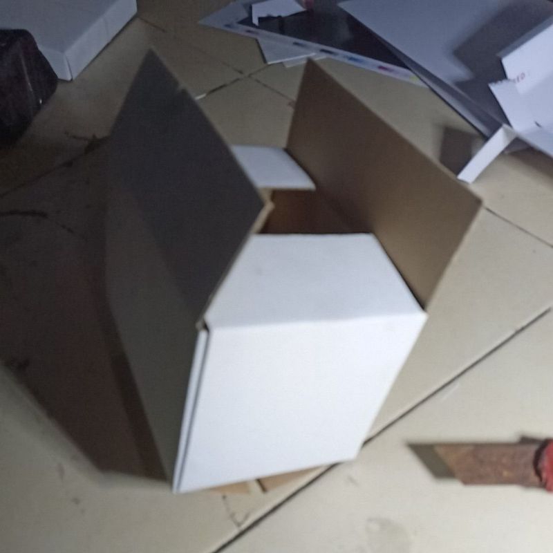 

kardus box packing ukuran 12.5x8×8 cm bahan evlud