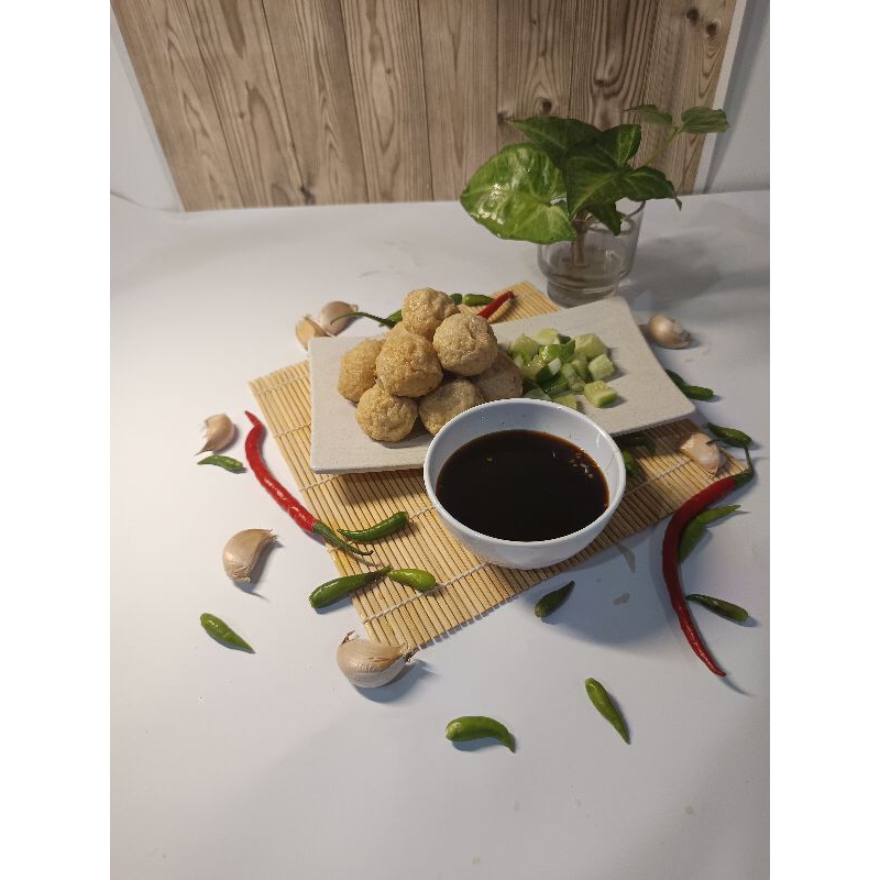 

Pempek Adaan (bulat)