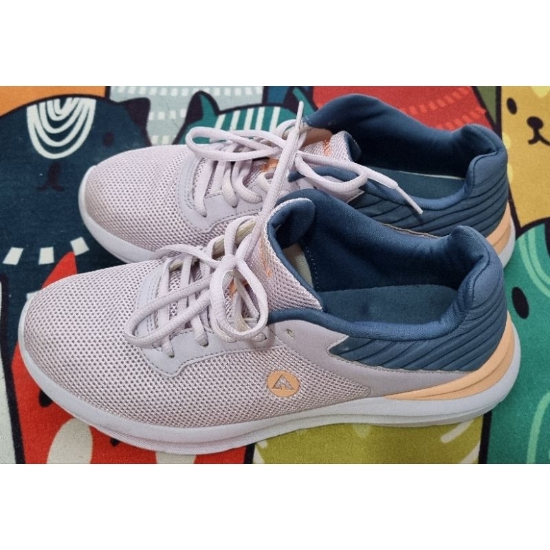 Sepatu Sneakers Second Preloved Airwalk