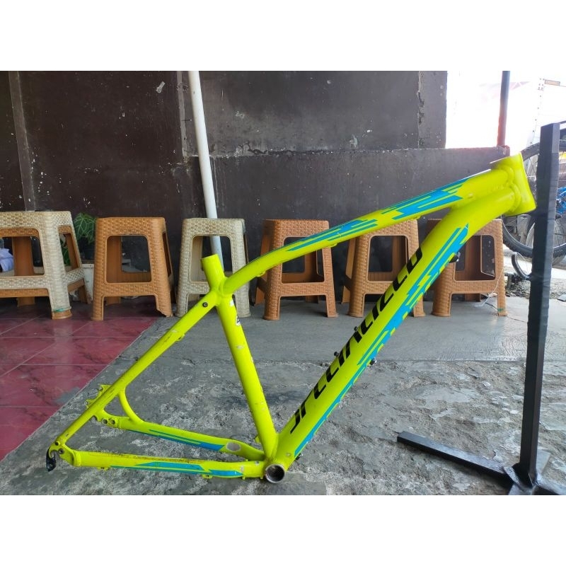 Frame Specialized pitch sport 27.5 M Bekas