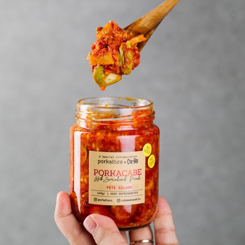 

PORKACABE PETE BALADO Spicy Sauce with Bite-Sized Smoked Pork (Artisan Sambal Petai dengan Babi Asap)