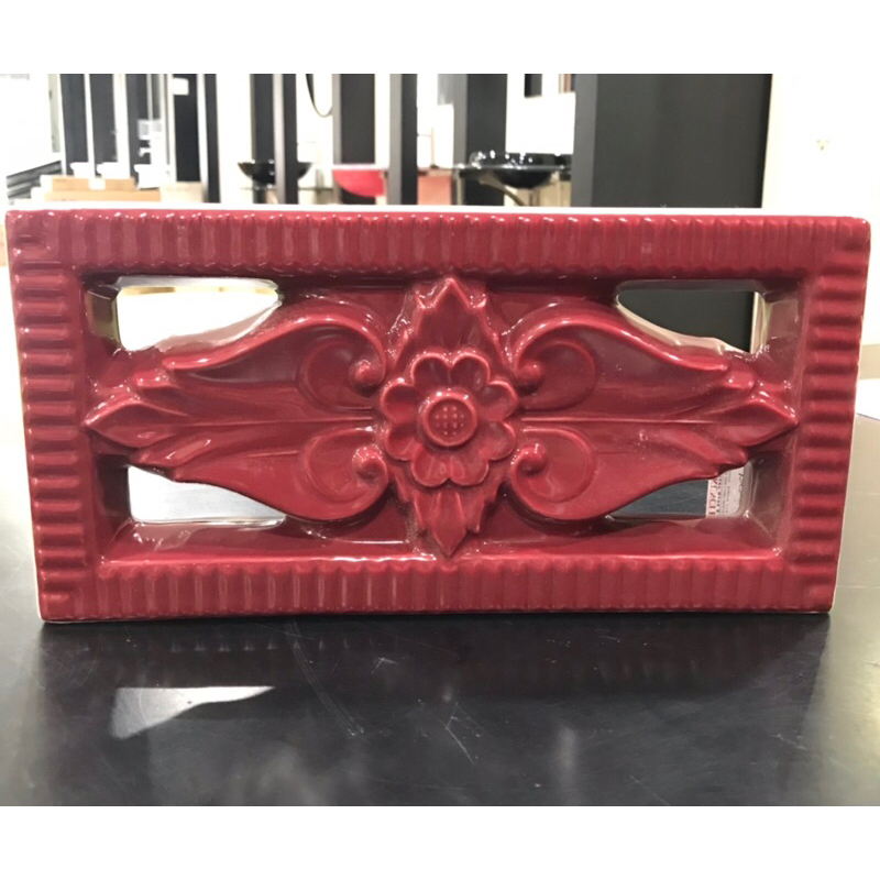 Roster Keramik/Angin-Angin/Batu Krawang Type Venus Marroon Ukuran 15x30 CM