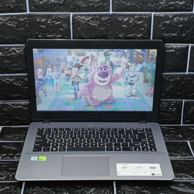 Laptop Asus A442URR Intel Core I5-8250U 4/256GB 930MX