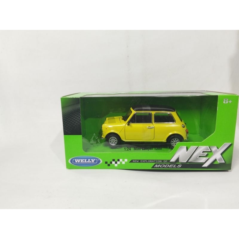 Diecast Miniatur Mainan Mobil Morris Mini mister Bean Skala 1 24 Merk Welly Nex Termurah