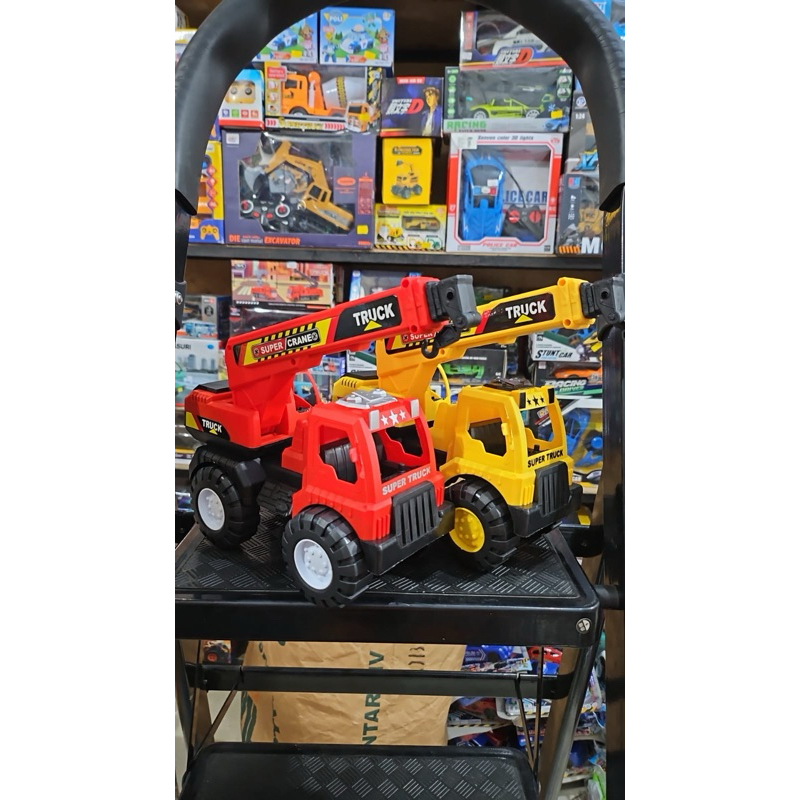 mainan mobil truk crane