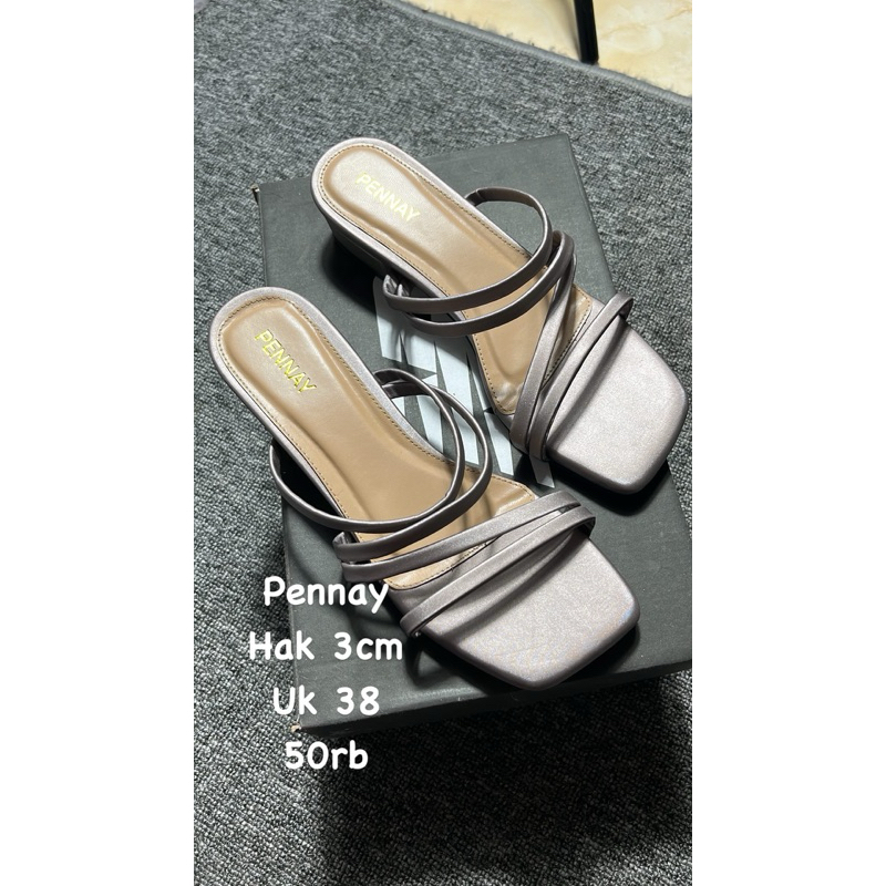 sandal heels pennay