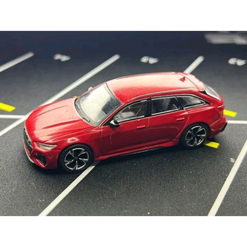 MiniGT Audi RS 6 avant