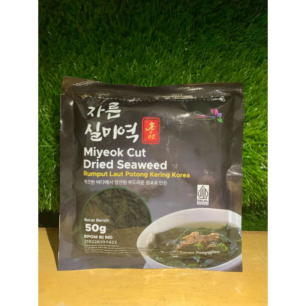 

Miyeok Cut Dried Seaweed 50g