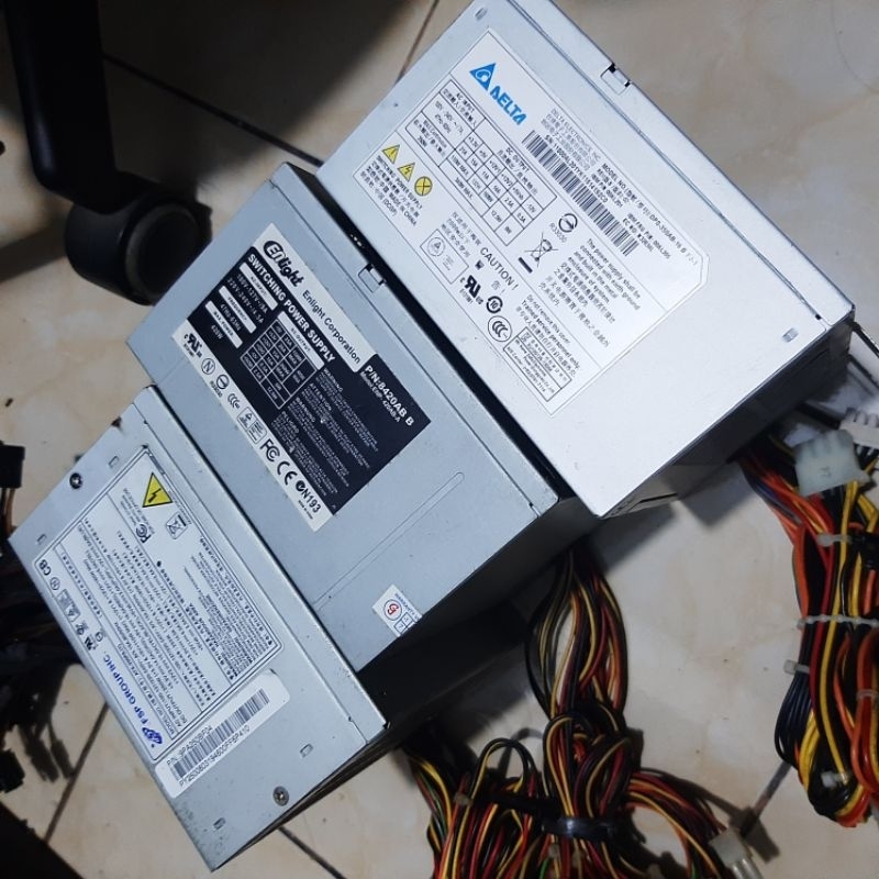 Power Supply Pure Ex PC Build Up