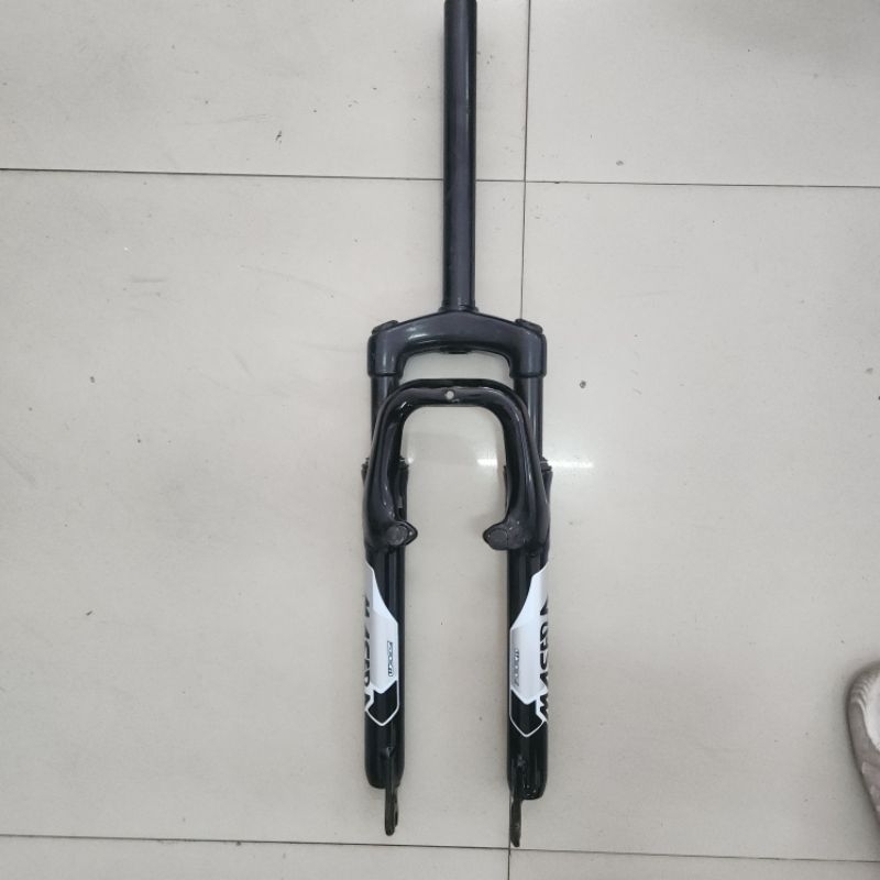 Garpu Fork Suspension Zoom 26 inch Cocok untuk POLYGON MONARCH