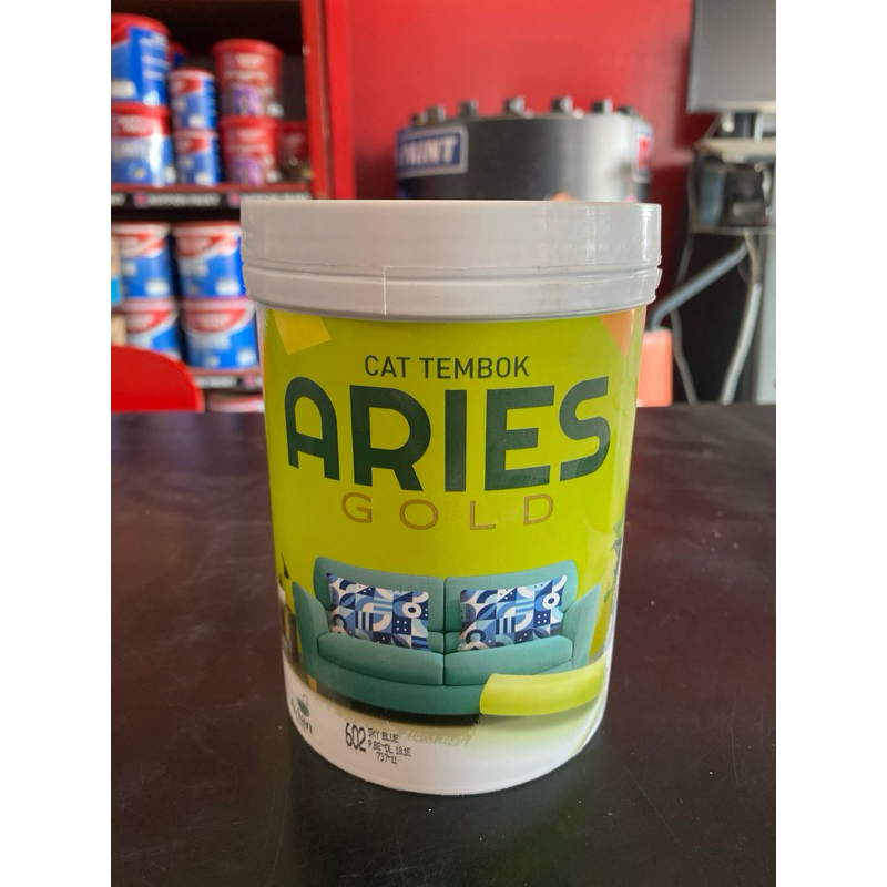 Cat Tembok Avian Aries Gold 1KG