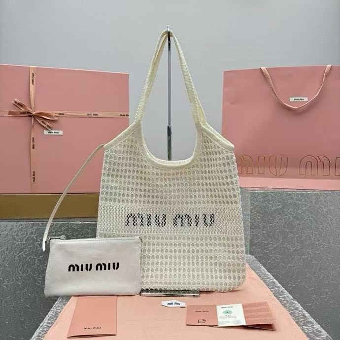 MIU MIU Single shoulder tote bag white 5593