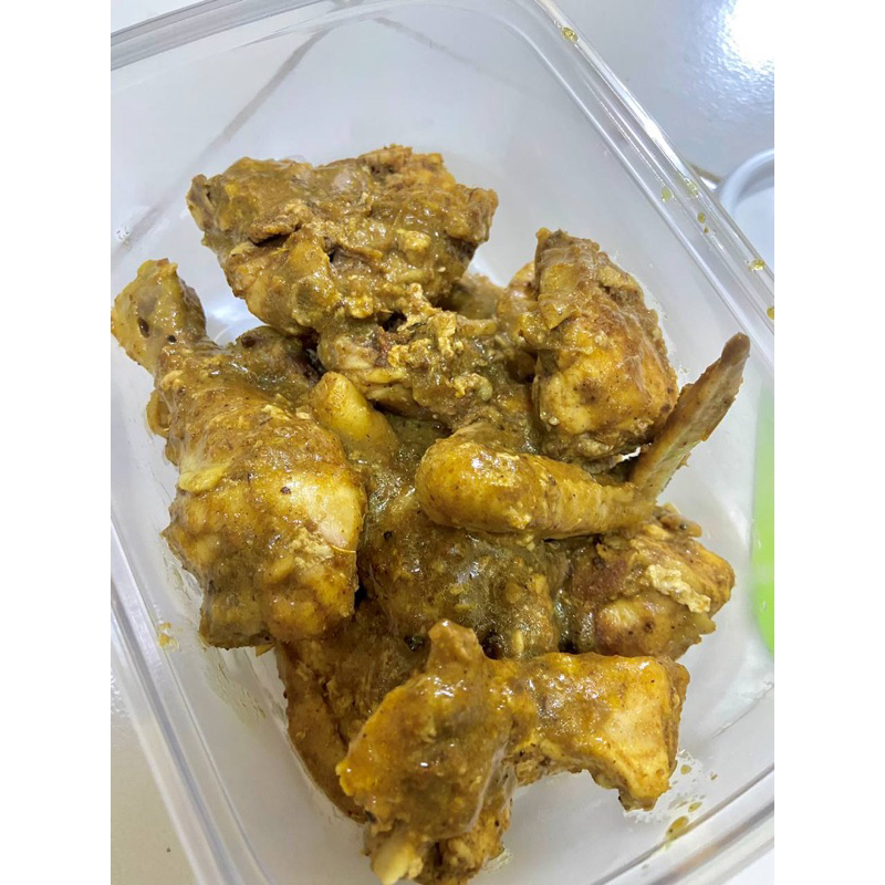 

Ayam Goreng Ungkep Rempah / Ayam Ungkep Rempah