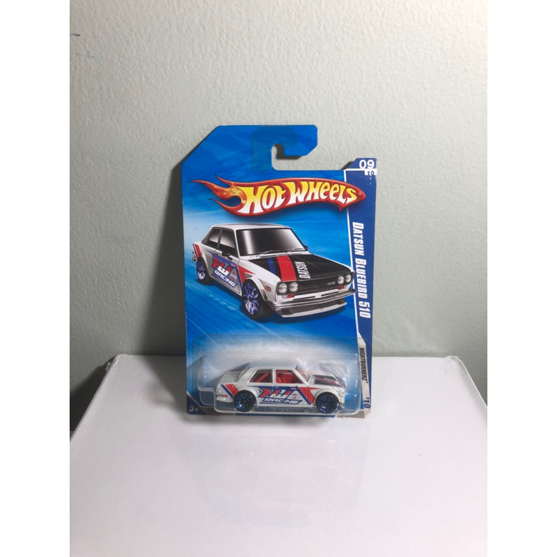 Hot Wheels Datsun 510 bluebird putih
