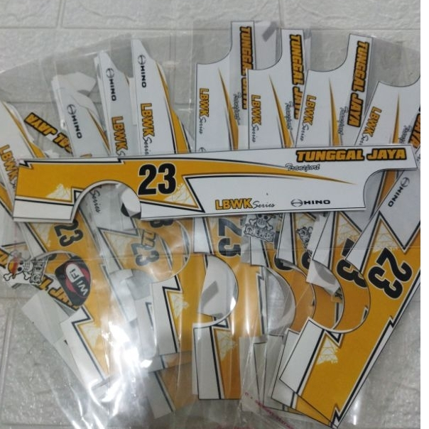 

Liveri LBWK Kanan kiri tinggal tempel