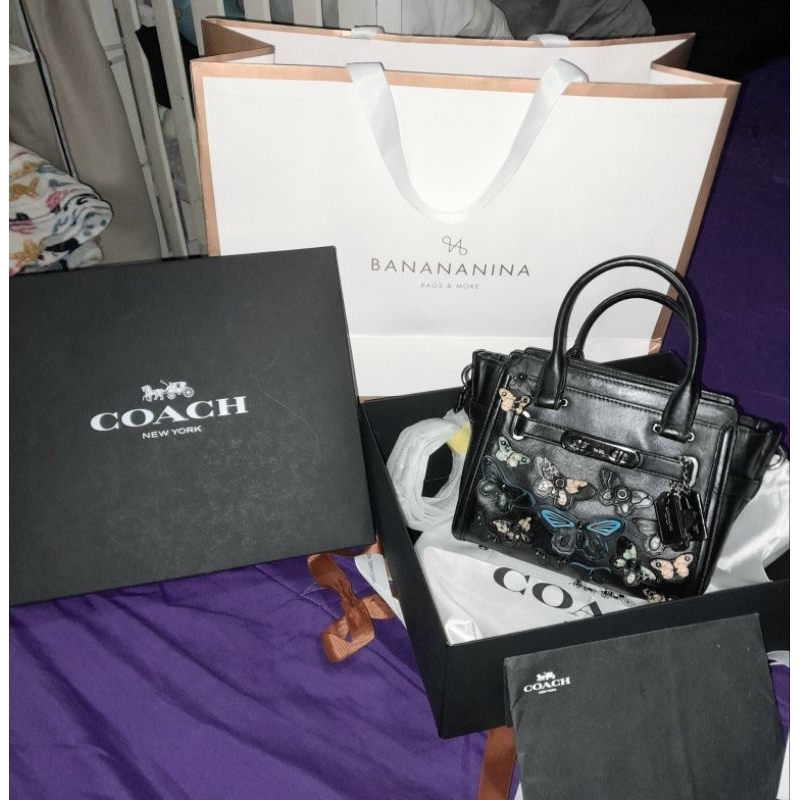SALE Tas Coach RARE Limited Edition Swagger 21 Glovetanned Butterfly Applique Black Multi 37912 made