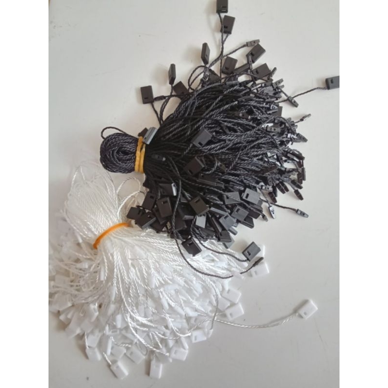 

tali hangtag (1 pcs isi 500)panjang 17cm