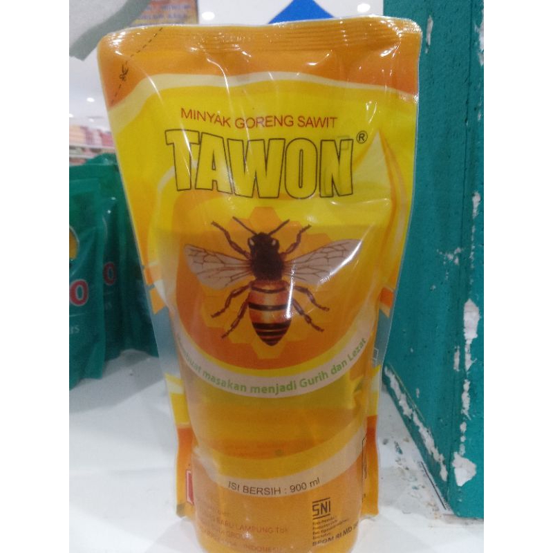 

Tawon minyak kelapa