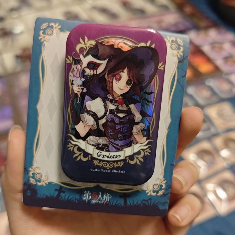 Pin Badge Game Identity v Karakter BLOODY QUEEN