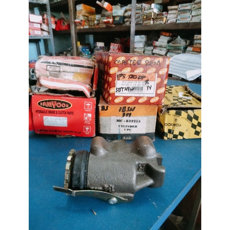 wheel cylinder master rem roda depan colt diesel PS120