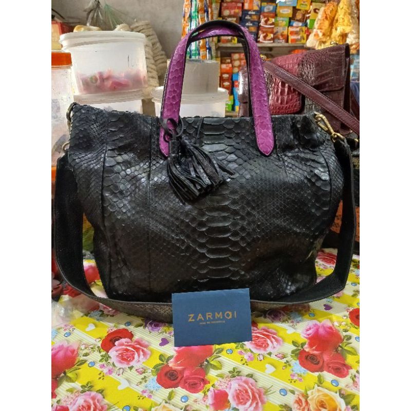 Zarmoi Snakeskin Handbag (Kulit Ular Phiton)