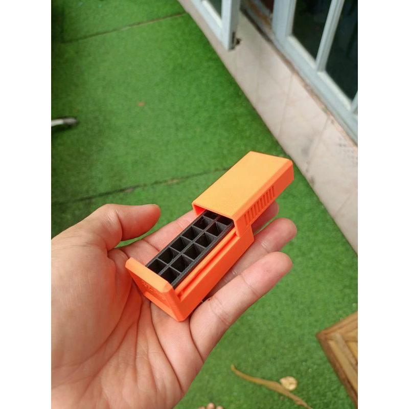 ammo box / kotak peluru cal .32 acp