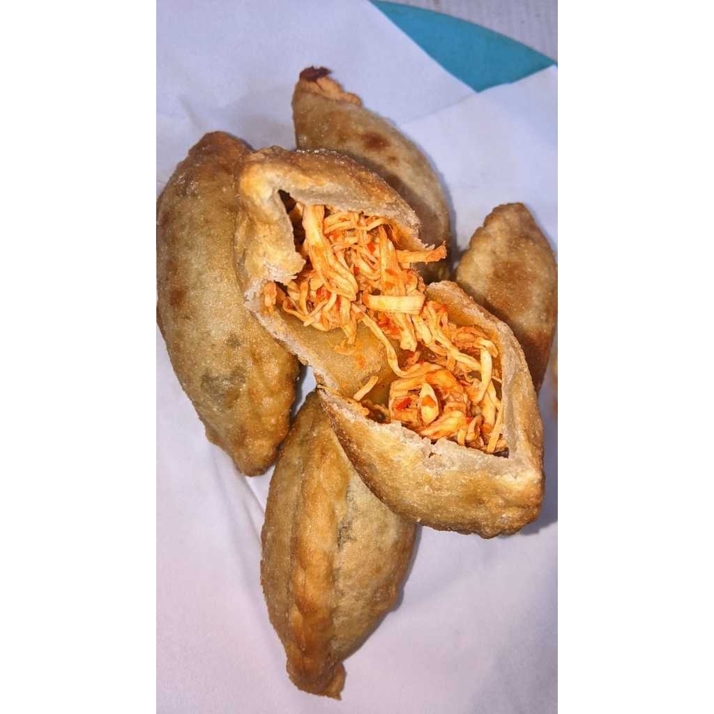 

Cireng isi Ayam Suwir Pedas Frozen isi 10 FREE Cabe Bubuk