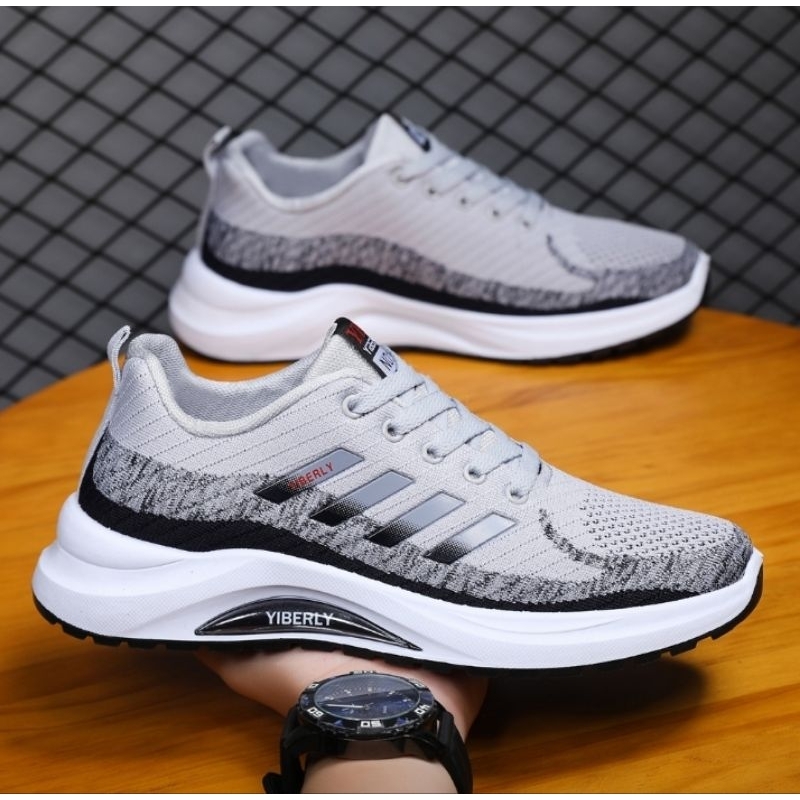 sepatu import,sepatu pria,sepatu import,sepatu jalan,sepatu olahraga import
