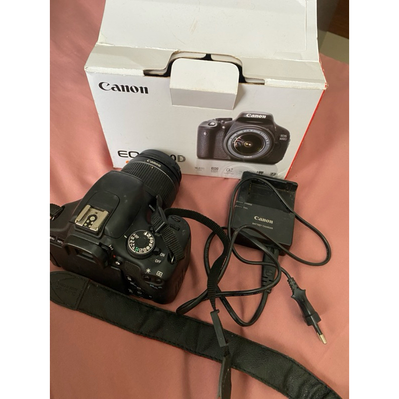 KAMERA CANON 600D (SECOND NEW)