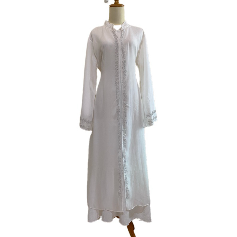 Gamis putih wanita kekinian mewah dan elegan