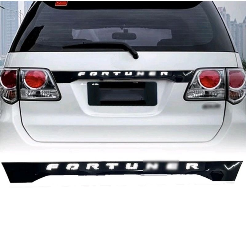 TRUNKLID BAGASI BELAKANG MOBIL FORTUNER 2008 2009 2010 2011 2012 2013 2014 2015 RUNNING LED TULISAN 