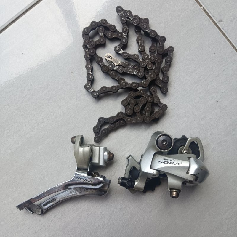 RD dan FD Shimano Sora 2x9 speed 3400 warna silver