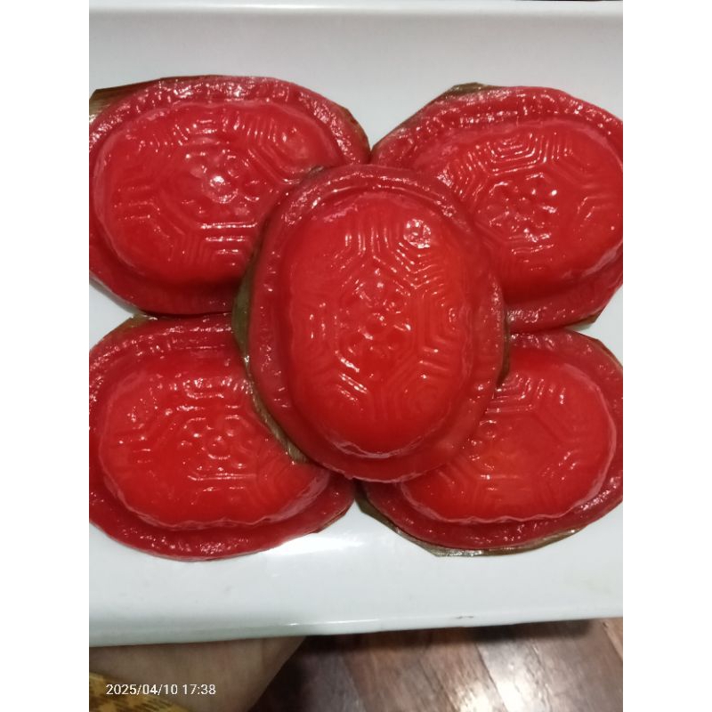 

kue angku/kue ku
