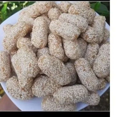 

kue manco wijen