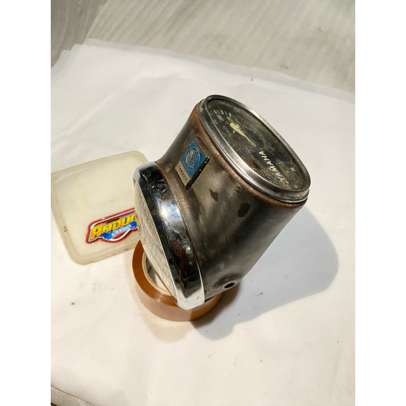 batok lampu set spido Yamaha YG1 YL1 YG80 Pesek YG 80 YL 1 YG 1 Oryginal second bekas