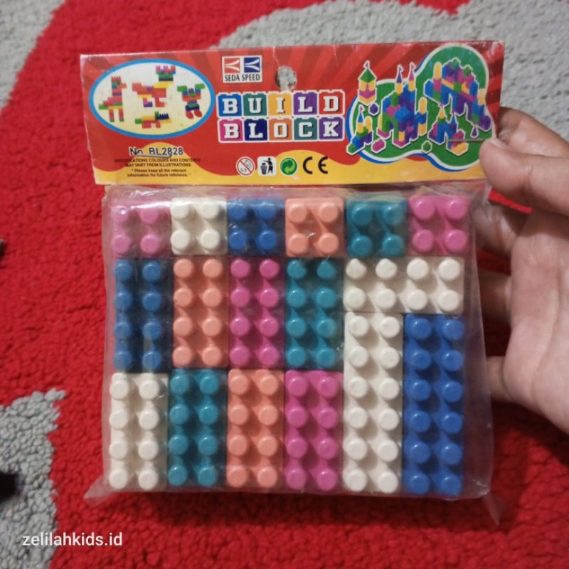 Mainan blok bongkar pasang / Lego kecil