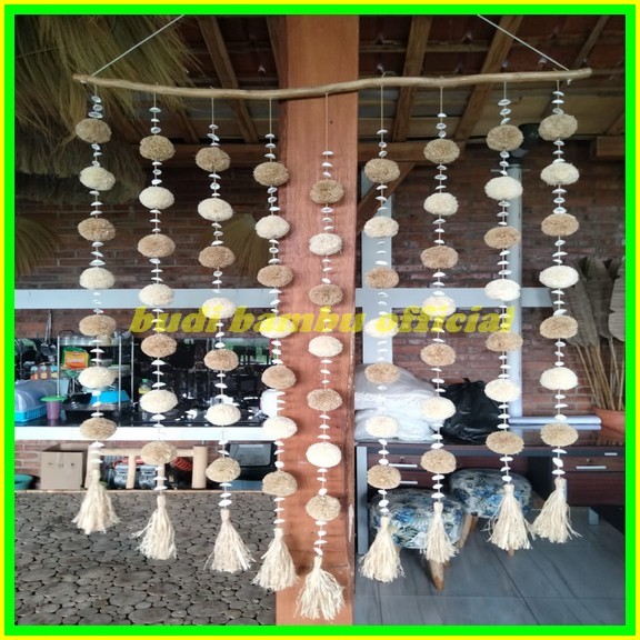 tirai gantung pompom gajih kerang walldecor unik