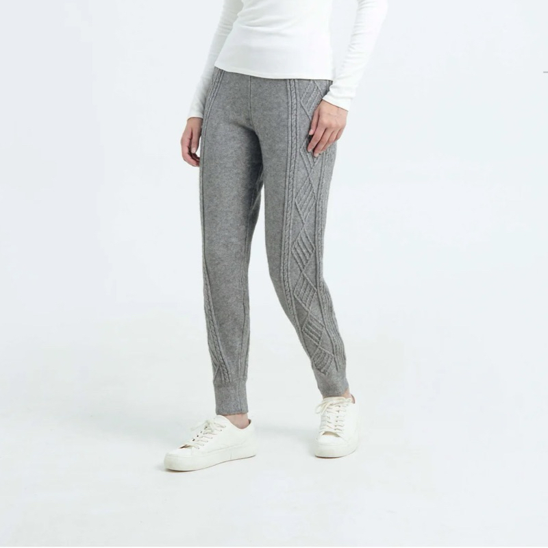 hellolilo grey cable knit winter jogger