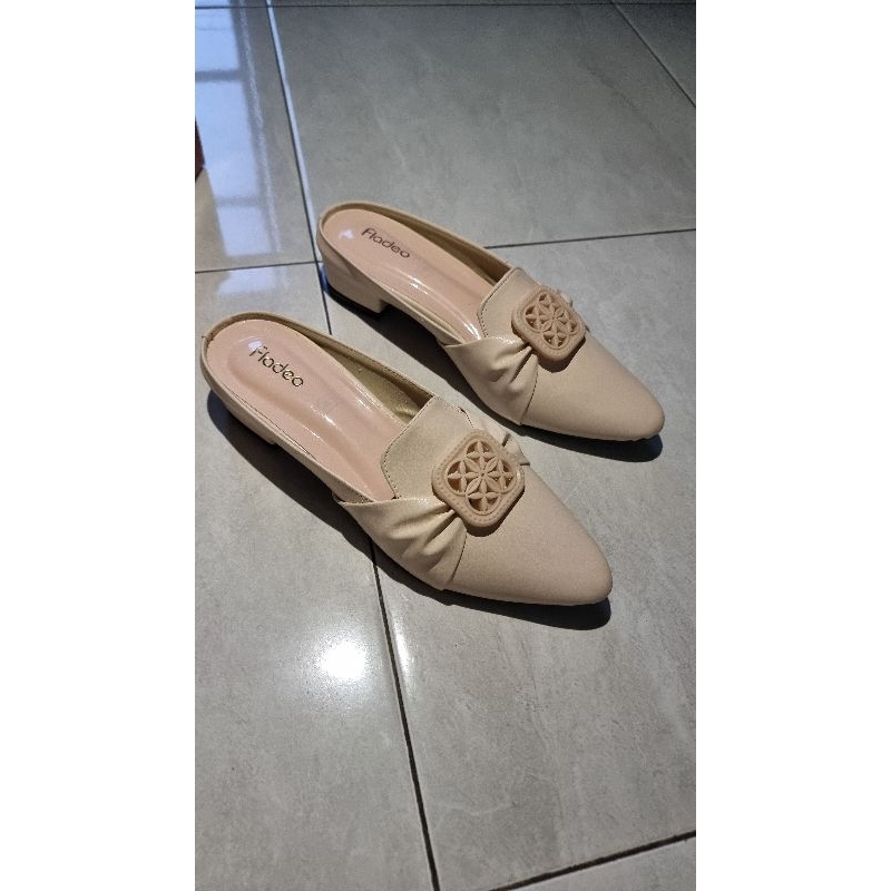 sepatu sandal wanita - fladeo