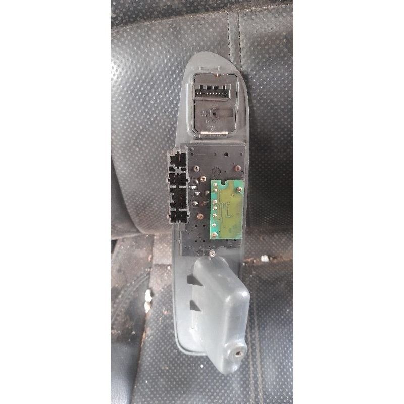 saklar power window + power mirror accord cielo