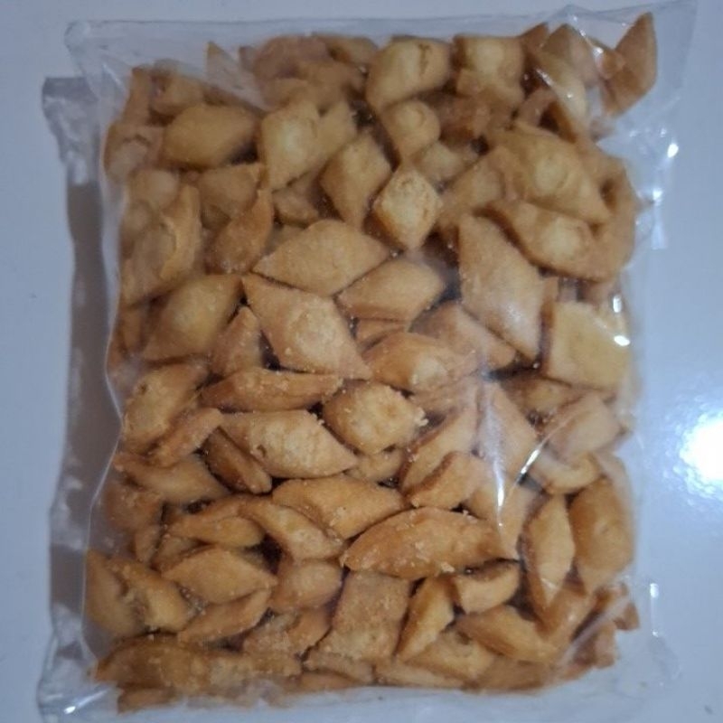 

cemilan biji ketapang rasa gurih 500g